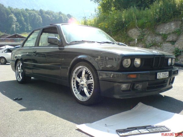 Versuch mit 18" Rädern was den Wagen aber zu noch macht..