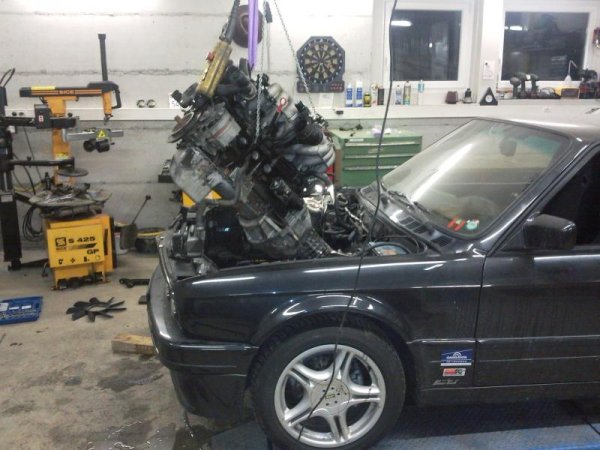 Ausbau meines altem Motors..um Platz für den B27 zu machen