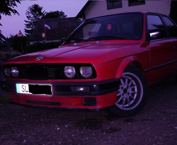 Nicht schön aber halt ein E30