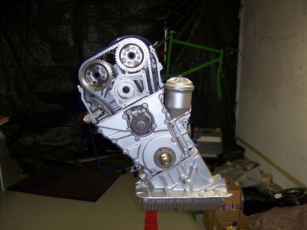 Unterer Kettenkastendeckel montiert