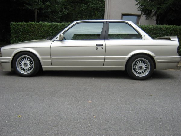 E30 325i M-Technik2