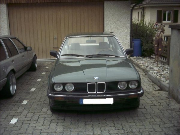 318i BJ.83