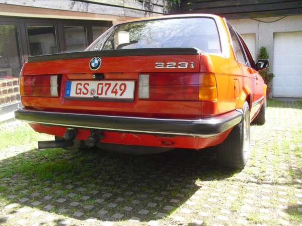 323i 03/'83