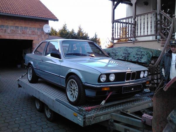 Auf dem Weg zum TÜV.