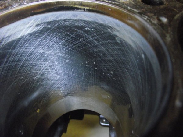 Hohnspuren Zylinder 4