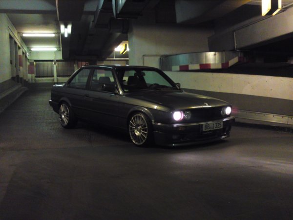 E30 325i