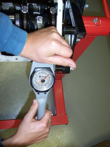 Pleuel auf Drehmoment gezogen