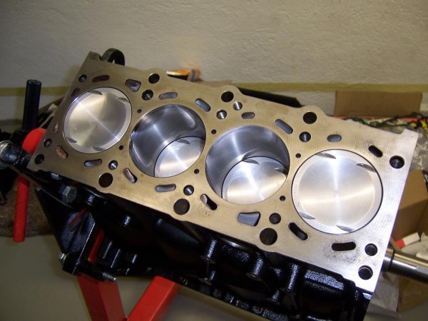 Fertig montierter Kurbeltrieb