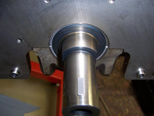 Passhülsen für den Kettenkasten erneuert