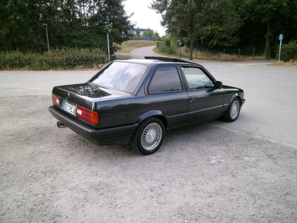 Diamantschwarz 2 Türer