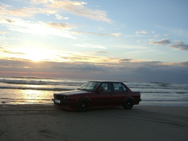 Mike D.Â´s Bomba im Sonnenuntergang