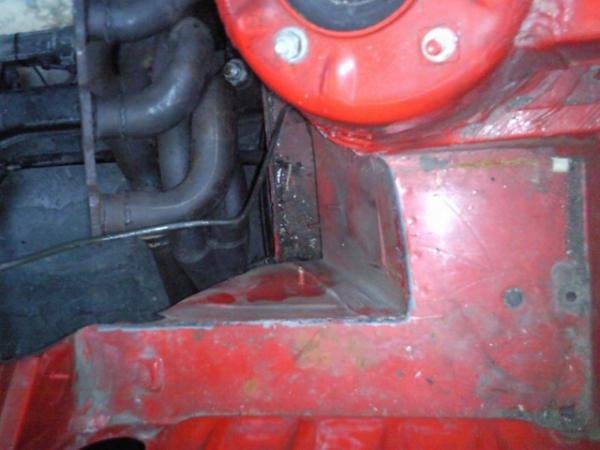 09.03.2010 3 Batterie aus dem Motorraum