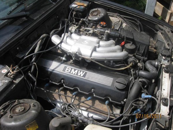 Läuft super ! verbrauch akzeptabel !<br><br>Leider sind 4 Zündkabel aus dem Fundus eines ADAC Engels ... (Nach Marderattacke )