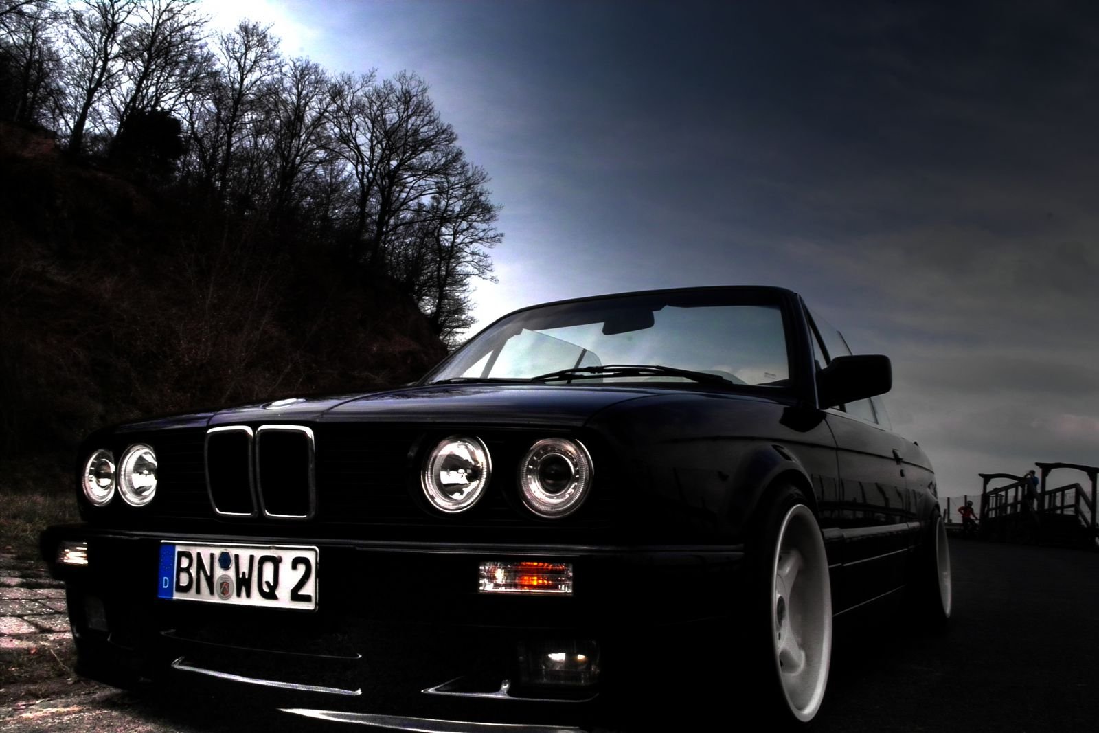BMW13