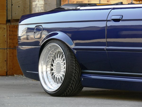 Mikee's 327i Cabrio