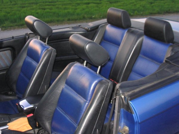 Innenauststattung in Blau