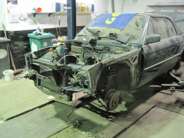 Teilrestauration BMW E30 Cabrio