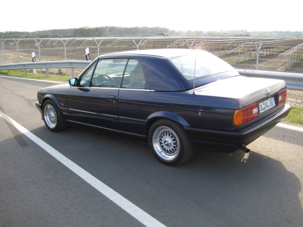 BMW E30 Cabrio mit Wiesmann Hardtop