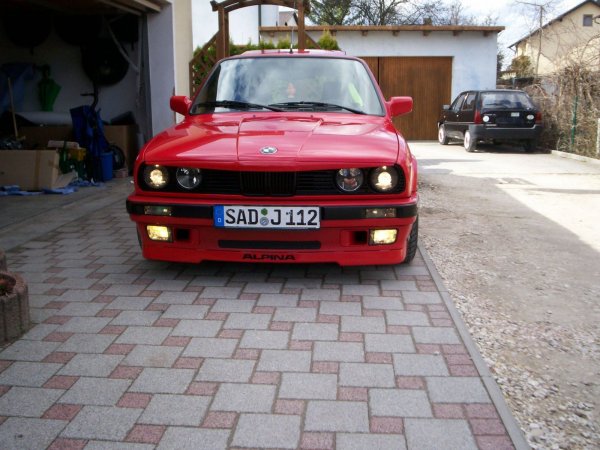 Kleiner Roter Flitzer Die Front