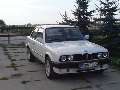 E30