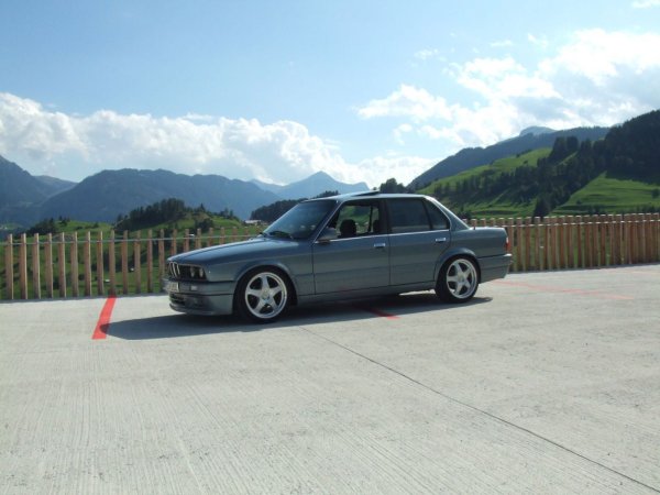 E30 meets Austria