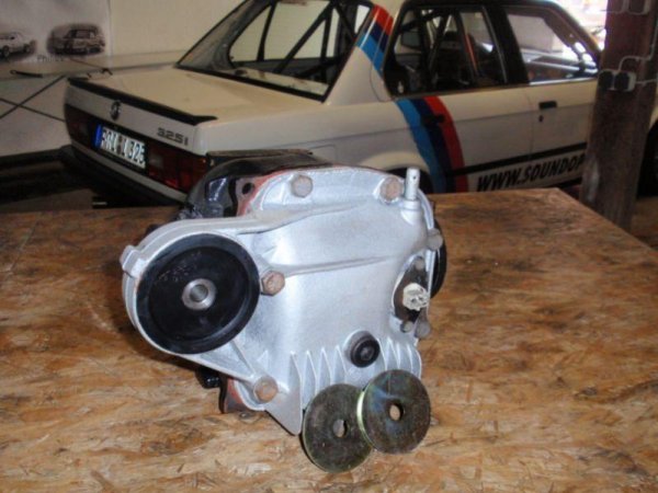 30% Sperrdiff mit 3.91er Übersetzung.