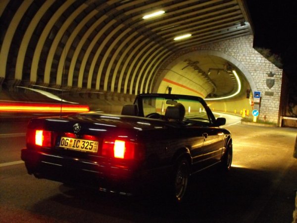 Gardaseeufer bei Nacht