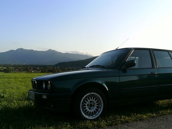 318i Touring Design Edition