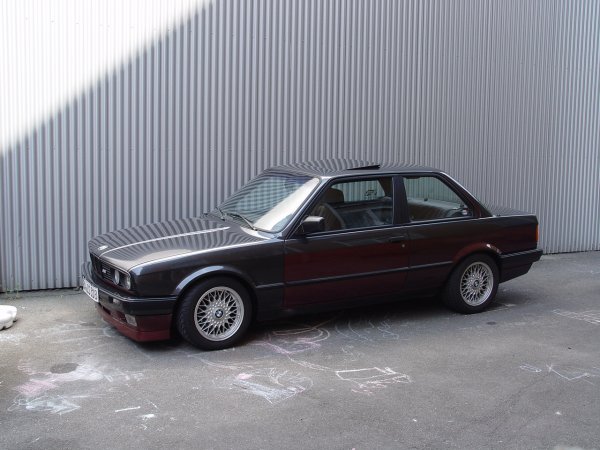 E30 318is