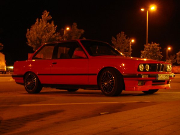 BMW E30 318is