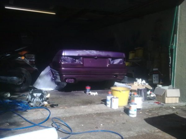 cabbi neulack heck Alle abnehmbaren Teile (Hauben,Türen,Kotflügel) wurden separat lackiert.