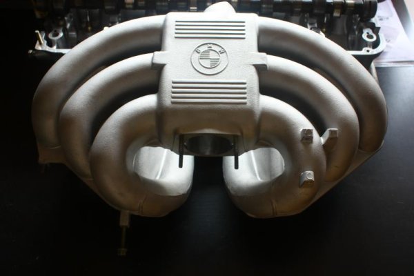 ...wird noch Schwarz lackiert...