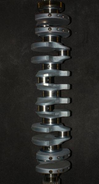 Die Eta Welle. Alle Lagerstellen wurden vom Motoreninstandsetzer vor dem Einbau noch einmal überpoliert.