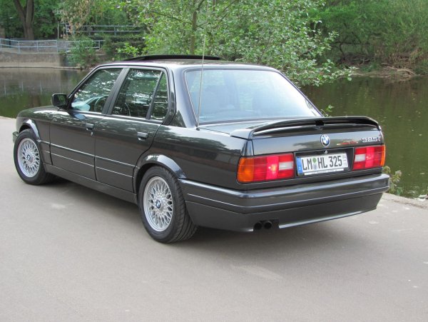 325i MT2