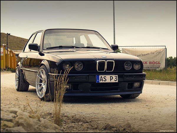 BMW e30 4.0 V8