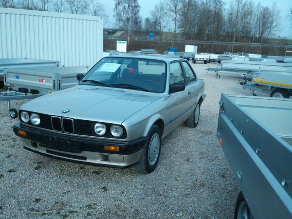 Kleine Schwester ist 18, klar was sie sich gewünscht hat