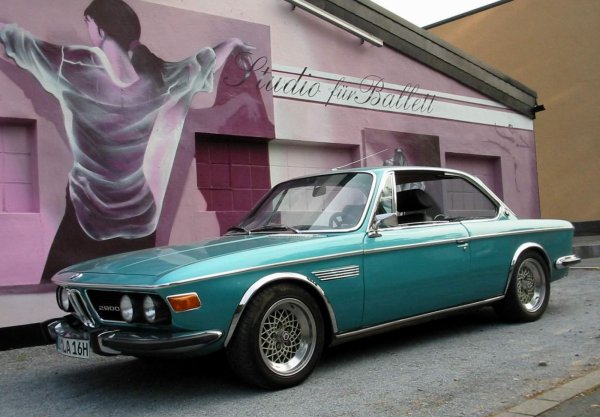 Ein Virus in Türkis