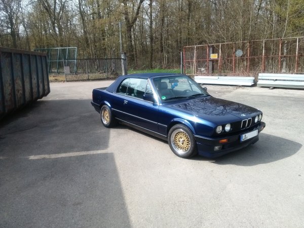 e30 318i