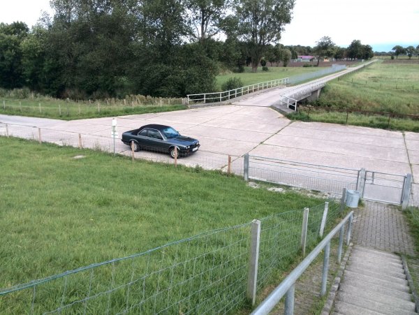 IMG 20140819 162252 BURST001 COVER