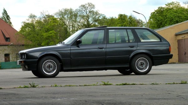 E30 Touring diamantschwarz
