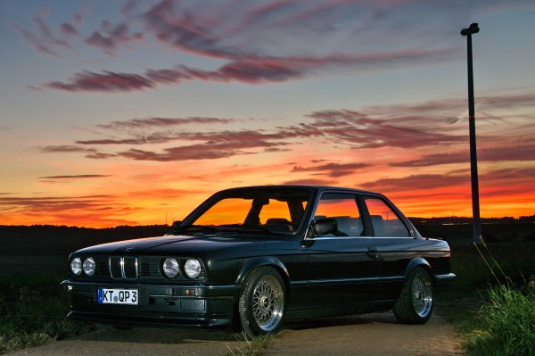 sonnenuntergang und e30 ;)