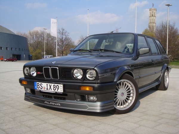 Alpina im Sonnenschein