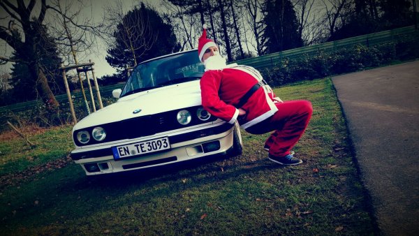 Santa E30 Touring 325i 2