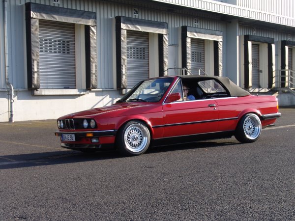 E30 Cabrio vFl brilliantrot