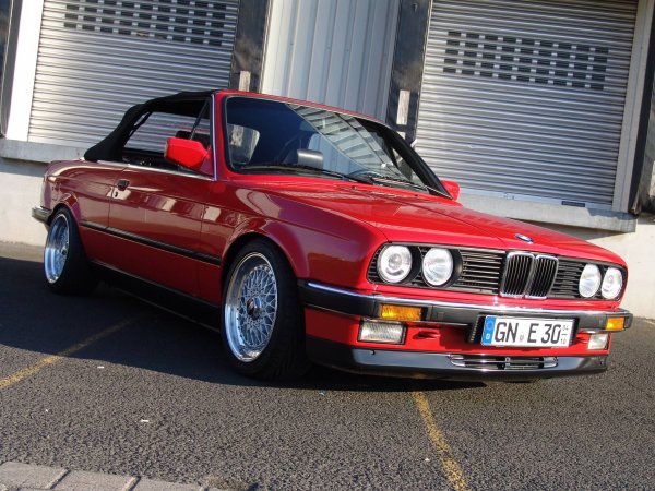 E30 Cabrio vFl brilliantrot