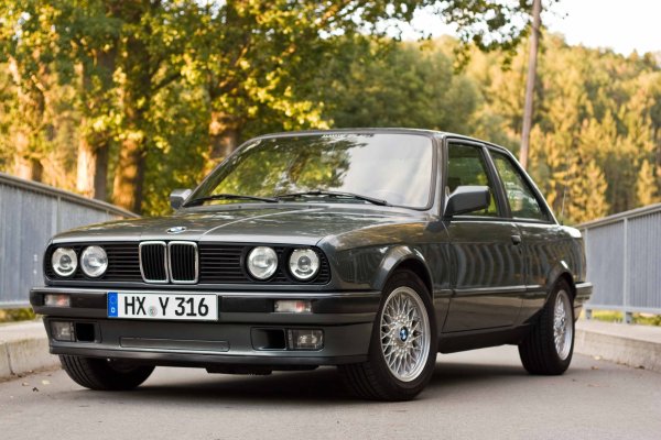 E30 316i seite
