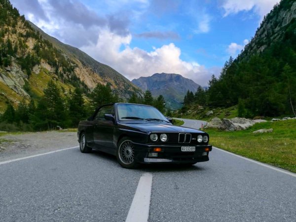 e30 M3 in den Bergen
