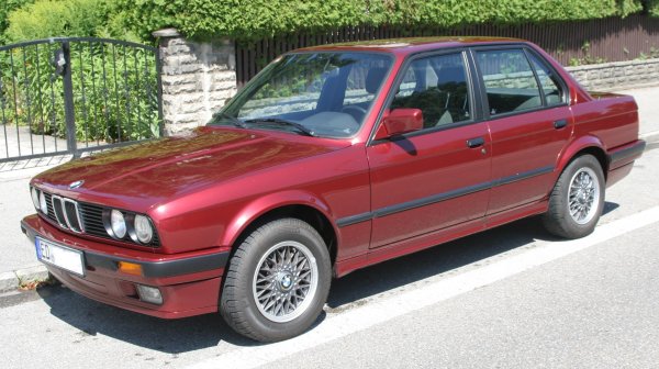 320i