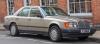 1200px-1988_Mercedes-Benz_300d_Diesel_Automatic_3.0_Front.jpg