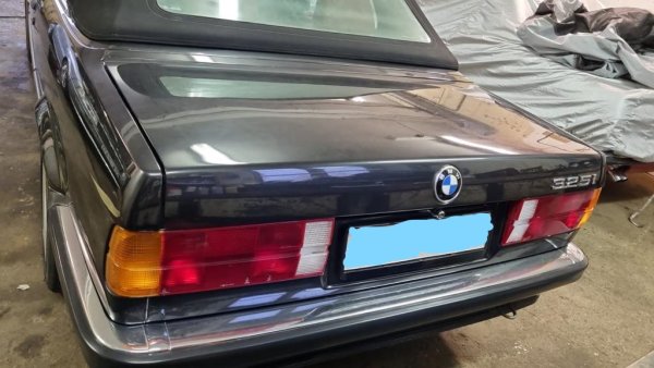 Heck ohne Kennzeichen.jpg